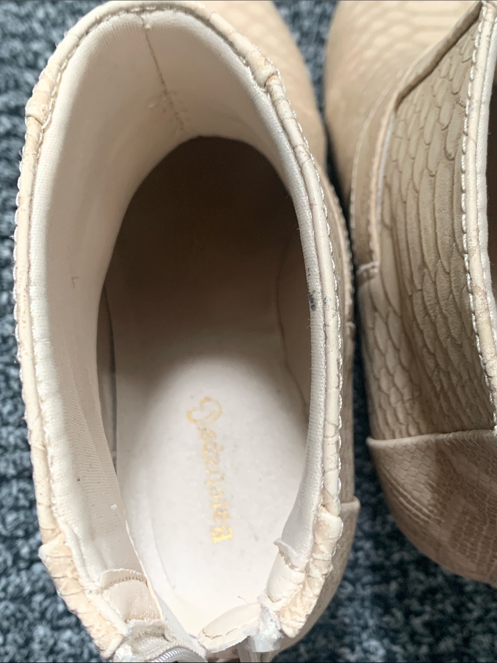 Baretraps Lucia Boots - Picture 7 of 10